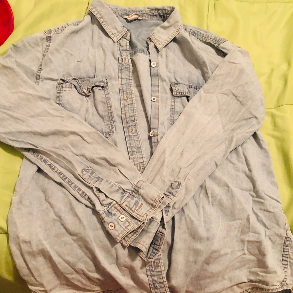 Forever 21 long sleeve button up denim shirt.